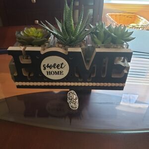 Silver Ring 1 inch size 8